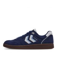 Buty halowe Hummel Hb Team. Niebieskie buty sportowe na co dzień damskie HUMMEL, bez wzorów, z gumy, do piłki ręcznej. Za 367.80 zł.