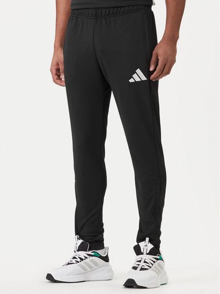 Adidas Spodnie dresowe Entrada 26 Training KE9848 Czarny Regular Fit. Czarne spodnie dresowe męskie Adidas, bez wzorów, z dresówki. Za 178.99 zł.