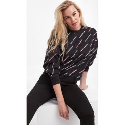 Bluza damska KARL LAGERFELD. Bluzy bez kaptura damskie Karl Lagerfeld, xs. W wyprzedaży za 660.87 zł.