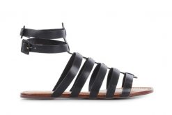 Sandały Bayla-Cr 120703 Vegetal Black, Czarny, Skóra naturalna - 36. Czarne sandały damskie Bayla, bez wzorów, z materiału, bez obcasa. W wyprzedaży za 44.10 zł.