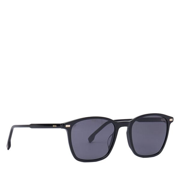 Okulary przeciwsłoneczne BOSS. Czarne okulary przeciwsłoneczne męskie Boss. Za 819.99 zł.