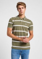 MESKA KOSZULKA LEE PIQUE POLO MERCANTILE GREEN STRIPE 112363858. Zielone koszulki polo męskie Lee, s, bez wzorów, bez ramiączek. Za 79.99 zł.
