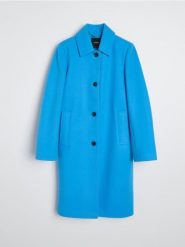 Klasyczny płaszcz z kołnierzykiem - niebieski. Niebieskie płaszcze damskie Sinsay, l, bez wzorów, klasyczne. Za 119.99 zł.
