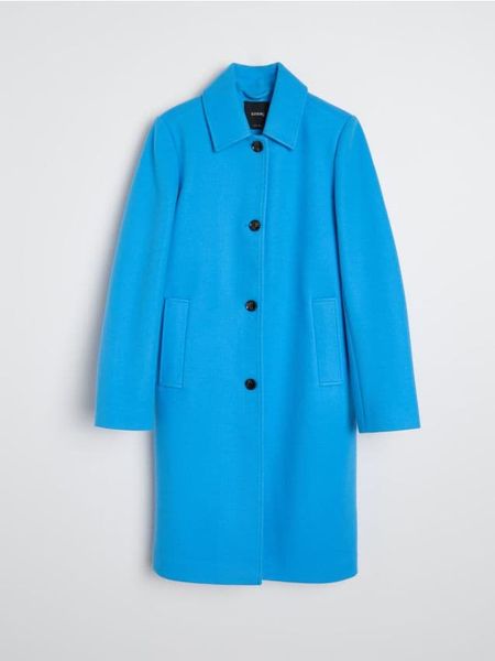 Klasyczny płaszcz z kołnierzykiem - niebieski. Niebieskie płaszcze damskie Sinsay, l, bez wzorów, klasyczne. Za 119.99 zł.