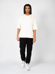 Fila T-Shirt "Castellar" | FAM0303 | Mężczyzna | Beżowy. Brązowe t-shirty męskie Fila, m, bez wzorów, z elastanu, bez kołnierzyka. W wyprzedaży za 139.00 zł.