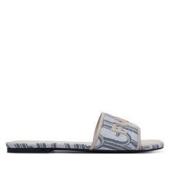 Klapki Furla. Niebieskie klapki damskie Furla, bez wzorów, bez obcasa. Za 869.99 zł.