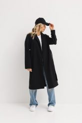 WEŁNIANY PŁASZCZ COMO CZARNY L - Flawless. Czarne płaszcze damskie Flawless, l, bez wzorów, z acetatu, eleganckie. Za 1,096.50 zł.