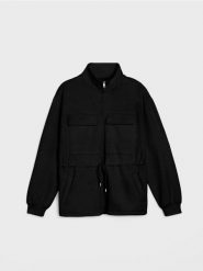 Bluza bomberka z domieszką wiskozy - czarny. Czarne bluzy bez kaptura damskie Sinsay, l, z wiskozy. Za 69.99 zł.