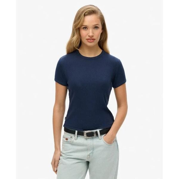 Kobiece t-shirt z prążkowanej tkaniny z logo Superdry Athletic Essentials. Niebieskie t-shirty damskie Superdry., m, bez wzorów, z koronki, bez kołnierzyka. Za 134.15 zł.