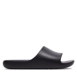 Klapki Armani Exchange. Czarne klapki damskie Armani Exchange, bez wzorów, bez obcasa. Za 209.99 zł.