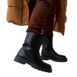 Czarne ocieplane botki z suwakiem Oakdale. Czarne botki damskie na zimę, z materiału, eleganckie, z okrągłym noskiem, za kostkę, bez obcasa, bez zapięcia. Za 101.26 zł.