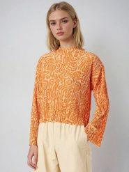 Monki Bluzka w kolorze pomarańczowym rozmiar: L. Pomarańczowe bluzki damskie Monki, l, bez wzorów, bez kołnierzyka, bez ramiączek. Za 41.49 zł.