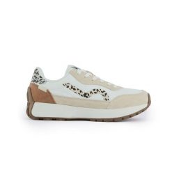 Damskie buty sportowe Marine Heritage II. Białe buty sportowe na co dzień damskie Regatta, bez wzorów, z zamszu. Za 159.99 zł.