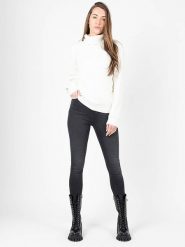 Silvian Heach Sweter | CVA22045LU | Kobieta | Kremowy. Białe swetry klasyczne damskie Silvian Heach, s, z dzianiny, bez kołnierzyka. W wyprzedaży za 249.00 zł.