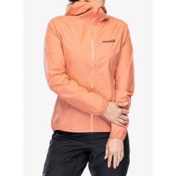 Kurtka przeciwdeszczowa damska Inov-8 Stormshell FZ V2. Czerwone kurtki damskie Inov-8, bez kaptura. Za 482.99 zł.