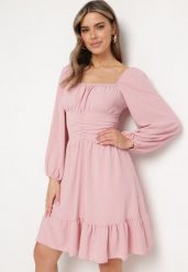 Różowa Sukienka Auxede. Czerwone sukienki damskie Born2be, na imprezę, bez wzorów, z tkaniny, bez kołnierzyka, bez ramiączek, mini, rozkloszowane. Za 79.99 zł.