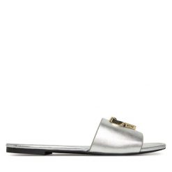 Klapki LOVE MOSCHINO. Szare klapki damskie Love Moschino, bez wzorów, bez obcasa. Za 629.99 zł.