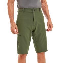 Szorty Altura All Repel. Zielone szorty męskie ALTURA, bez wzorów, z materiału, sportowe. W wyprzedaży za 244.50 zł.