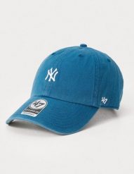 Czapka baseballowa New York Yankees Base Runner Clean Up. Niebieskie czapki męskie 47 Brand, bez wzorów, z materiału, eleganckie. Za 167.50 zł.