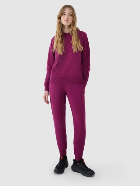 4F Spodnie dresowe joggery damskie - fioletowe XS. Fioletowe spodnie dresowe damskie 4f, l, bez wzorów, z bawełny. W wyprzedaży za 79.99 zł.