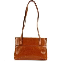 Torebka skórzana damska DAN-A T51 camel. Brązowe torebki klasyczne damskie DAN-A, bez wzorów, ze skóry, bez dodatków. Za 269.99 zł.