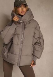 Ciemnobeżowa Oversizowa Kurtka Puffer z Kaputrem Mevenassa. Brązowe kurtki damskie Renee, l, bez wzorów, z dzianiny, bez kaptura. Za 309.99 zł.