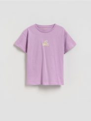 Bawełniany t-shirt z nadrukiem - fioletowy. Fioletowe koszulki dziewczęce Reserved, bez wzorów, z bawełny, bez ramiączek. Za 39.99 zł.