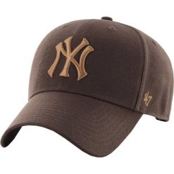 Czapka z daszkiem - New York Yankees Czapka regulowana. Niebieskie czapki męskie 47 Brand, bez wzorów, sportowe. Za 139.00 zł.