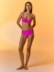 4F Dół od bikini damski - różowy M. Czerwone bikini damskie 4f, bez wzorów. Za 59.99 zł.