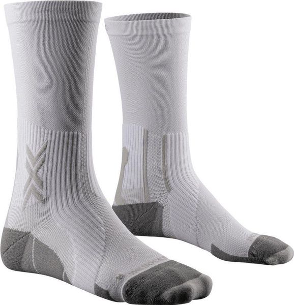 Skarpetki biegowe X-Socks Perform Crew. Białe skarpetki damskie X-Socks, bez wzorów. Za 165.00 zł.