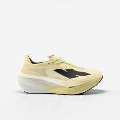Second Life - Buty do biegania męskie Kiprun Kipstorm Tempo - Stan Dobry. Białe obuwie do biegania damskie KIPRUN. Za 356.99 zł.