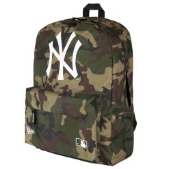 Plecak MLB Camo. Zielone plecaki damskie New Era, bez wzorów, z materiału. Za 139.99 zł.
