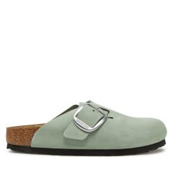 Klapki Birkenstock. Zielone klapki damskie Birkenstock, bez wzorów, bez obcasa. Za 559.99 zł.