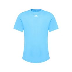 Koszulka Under Armour Challenger Pro. Niebieskie t-shirty sportowe męskie Under Armour, bez ramiączek, do piłki nożnej. Za 173.50 zł.