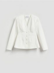 Taliowana marynarka - biały. Białe marynarki i żakiety damskie Reserved, l, bez wzorów, z tkaniny. Za 239.99 zł.