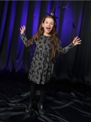 Sukienka - szary. Szare sukienki dziewczęce Sinsay, bez wzorów, bez ramiączek, długie. Za 11.99 zł.