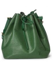 Louis Vuitton Skórzana torebka "Noe PM" w kolorze zielonym - 24 x 25 x 18 cm rozmiar: onesize. Zielone torebki klasyczne damskie Louis Vuitton, bez wzorów, z materiału, bez dodatków. Za 3,145.99 zł.