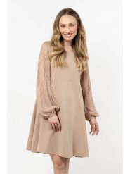 Awama Sukienka w kolorze beżowym rozmiar: XL. Brązowe sukienki damskie Awama, xl, bez wzorów, bez kołnierzyka, bez ramiączek, midi. Za 180.06 zł.