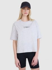 4F T-shirt oversize z nadrukiem damski - szary XS. Szare t-shirty damskie 4f, xs, bez wzorów, z bawełny, bez kołnierzyka. W wyprzedaży za 29.99 zł.