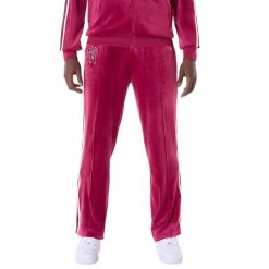 Dresy welurowe New York Yankees Track. Czerwone szorty męskie New Era, bez wzorów, z dresówki, eleganckie. W wyprzedaży za 265.00 zł.