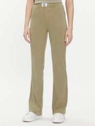 Calvin Klein Jeans Spodnie dresowe J20J223126 Zielony Regular Fit. Zielone jeansy damskie Calvin Klein Jeans, m, bez wzorów, z bawełny. Za 329.99 zł.