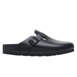 Klapki damskie Birkenstock Boston. Czarne klapki damskie Birkenstock, bez wzorów, ze skóry, bez obcasa. Za 697.00 zł.