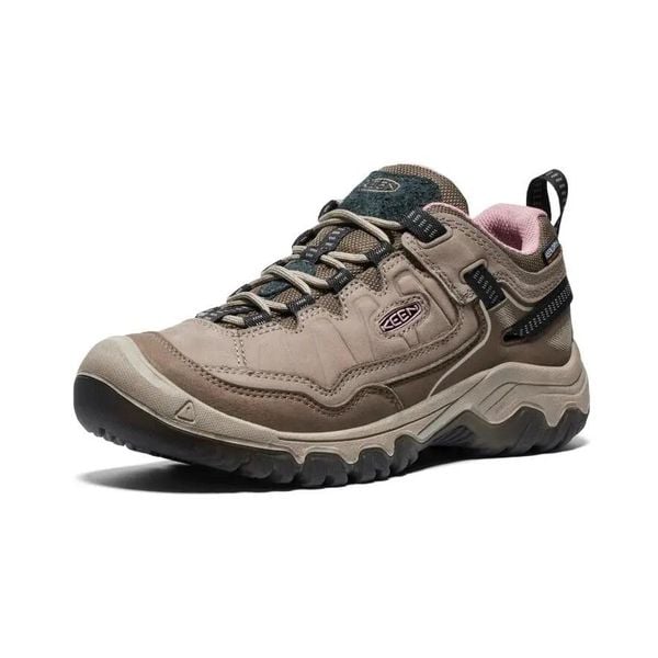 Damskie buty trekkingowe Keen Targhee IV WP. Czerwone obuwie trekkingowe damskie Keen. Za 704.50 zł.