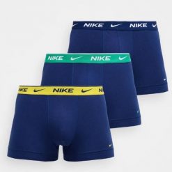 Bokserki Nike Trunk 3pk KE1008 411. Bokserki męskie Nike, bez wzorów, z materiału. Za 169.20 zł.