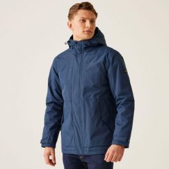 Kurtka turystyczna zimowa męska Sterlings IV Regatta. Niebieskie kurtki męskie Regatta, na zimę, l, bez wzorów, z materiału, eleganckie, z kapturem. Za 349.40 zł.