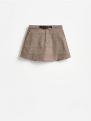 Spódnico-szorty z dodatkiem wiskozy - wielobarwny. Szorty damskie Reserved, bez wzorów, z tkaniny. Za 119.99 zł.