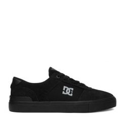 Tenisówki DC Shoes. Czarne trampki i tenisówki męskie DC Shoes, bez wzorów, bez zapięcia. Za 249.99 zł.