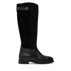 Kozaki Tommy Hilfiger. Czarne kozaki damskie Tommy Hilfiger, bez obcasa, na płaskiej podeszwie. Za 699.99 zł.
