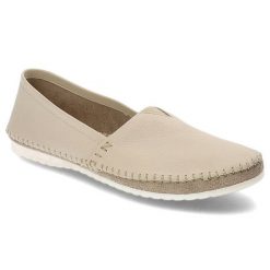 Beżowe Półbuty Armodo Skórzane Wygodne Buty. Brązowe półbuty damskie Armodo, bez wzorów, ze skóry, bez obcasa. Za 249.00 zł.
