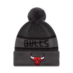 Czapka zimowa New Era NBA Chicago Bulls Jake Cuff Knit Beanie 60565217. Szare czapki męskie New Era, na zimę, bez wzorów. Za 129.00 zł.